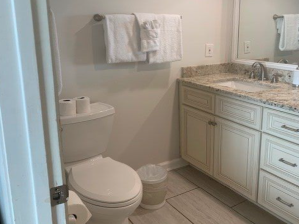 Gulf View Condo - Your Ideal  Bradenton Beach Getaway
